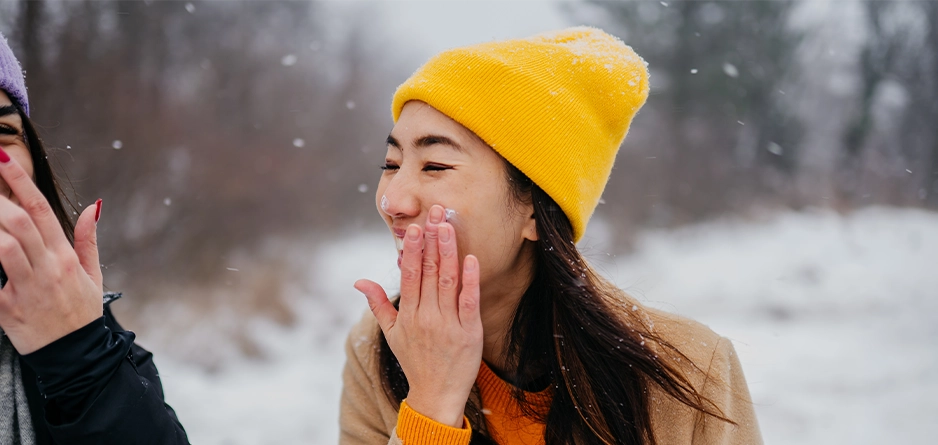 Tips for Protecting Your Skin in Cold Weather | Flexitol